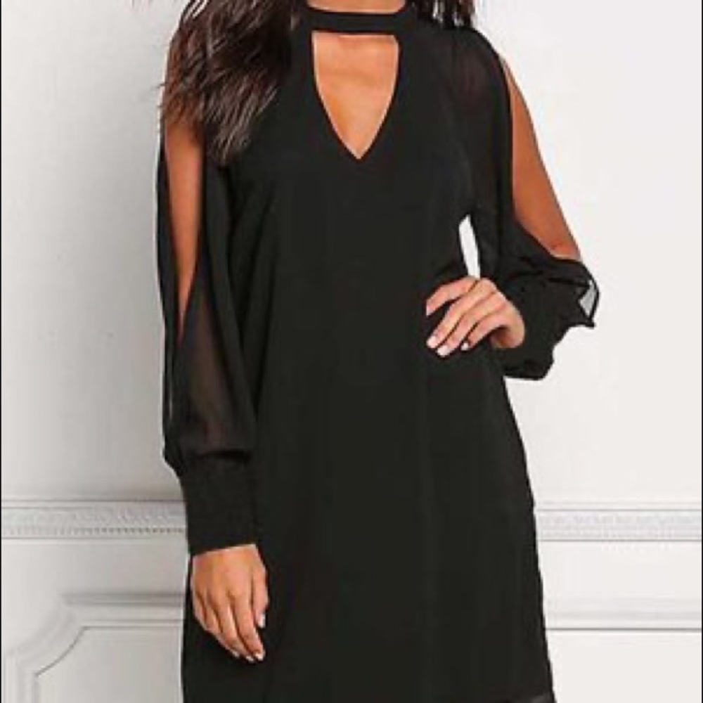 Casual but sexy Black dress